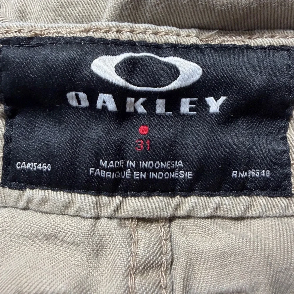 Oakley Mens Khaki Tan Cargo Shorts Size 31 Twill Outdoor Casual 6-Pocket